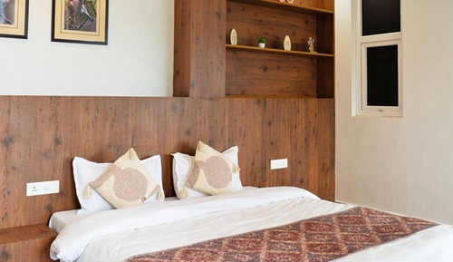 Luxury Apartment