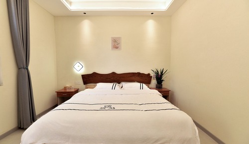 Classic Double Room, Courtyard View