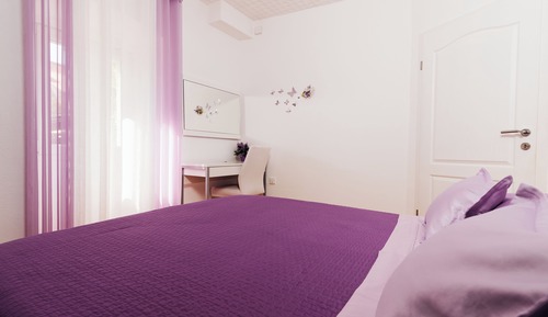 Classic Apartment, City View