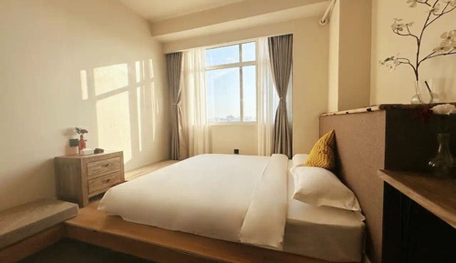 Classic Double Room, City View
