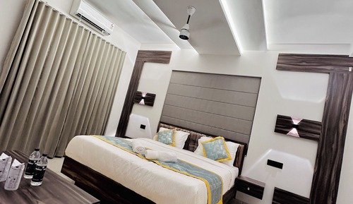 Deluxe Double Room, City View