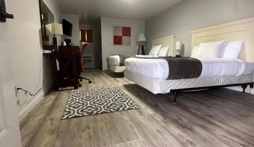 Basic Double Room, 2 Queen Beds, Non Smoking