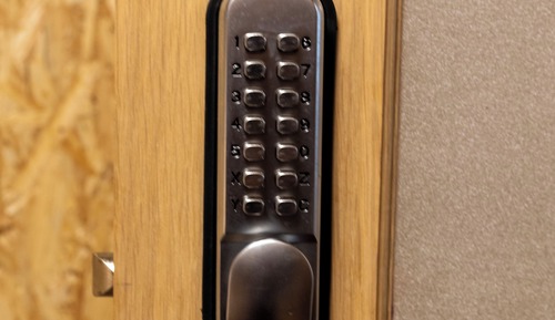 Basic Triple Room, Hill View