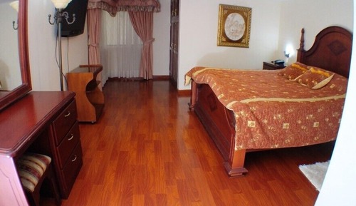 Superior Room, Mountain View