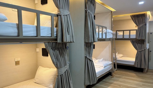 Bunk Bed in Mixed Dormitory