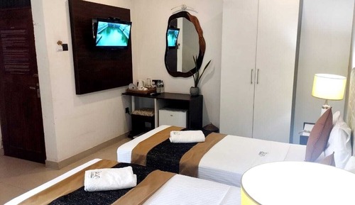 Deluxe Double or Twin Room, Garden View