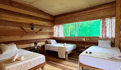 Economy Shared Dormitory, Lagoon View