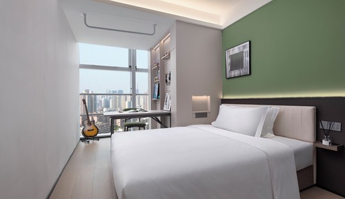 Double Room, 1 Queen Bed, Non Smoking, City View