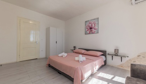 Apartment, 2 Bedrooms, Sea View