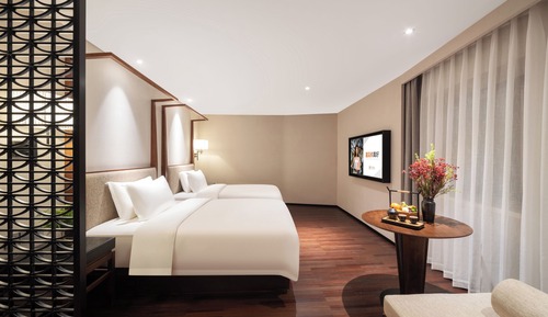 Four Seasons City Family Room