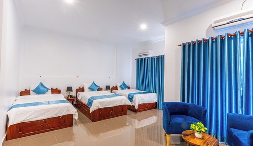 Deluxe Triple Room