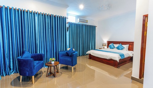 Deluxe Double Room, City View
