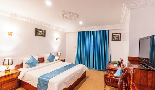 Deluxe Double Room, Pool View