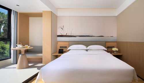 Romantic Double Room, River View