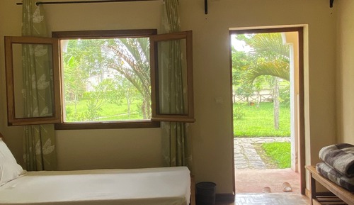 Economy Twin Room, 2 Twin Beds, Balcony, Garden View
