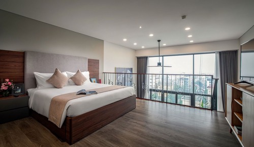 Premium Duplex, 1 Bedroom, Balcony, City View