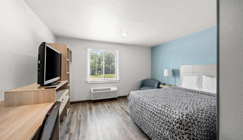 Suite, 1 Queen Bed, Non Smoking