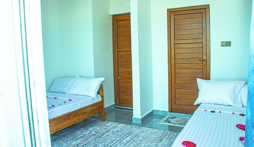 Deluxe Twin Room, Partial Sea View