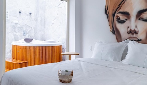 Deluxe Suite, Ground Floor
