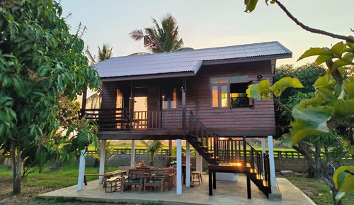 Classic House, Balcony, Garden View