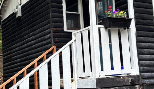 Classic Cottage, 2 Bedrooms, Lake View