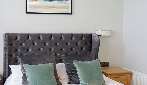 Executive Room, 1 King Bed, Non Smoking, Sea View (Walk-in Shower)