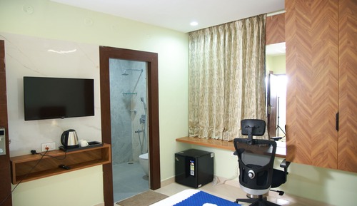 Superior Room, Garden View