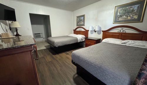Deluxe Double Room, Smoking