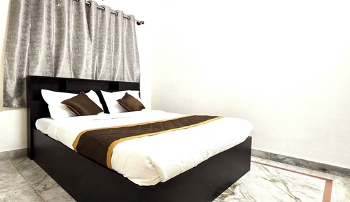 Standard Double Room, 1 Queen Bed