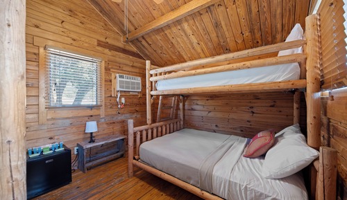 Basic Cabin, Multiple Beds, Shared Bathhouse, Mountain View