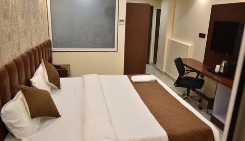 Deluxe Double Room, Balcony, City View