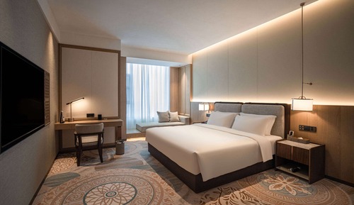 Business Room, 1 King Bed with Sofa bed, Non Smoking