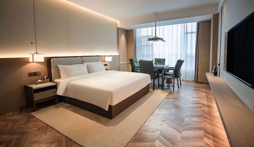 Room, 1 King Bed with Sofa bed, Smoking (Leisure)