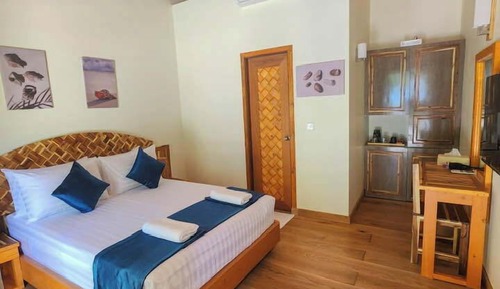 Deluxe Double Room, Non Smoking, Garden View