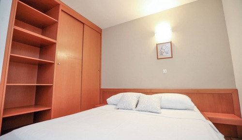 Comfort Apartment, Balcony, Garden View