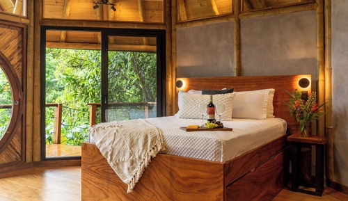 Deluxe Tree House, Kitchen, Mountain View