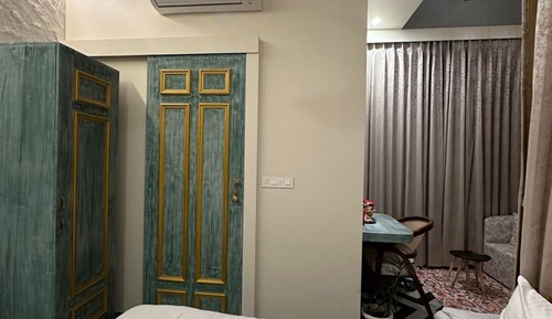 Classic Suite, City View