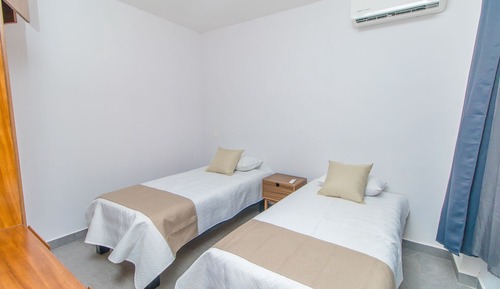 Condo, 2 Bedrooms, Kitchen