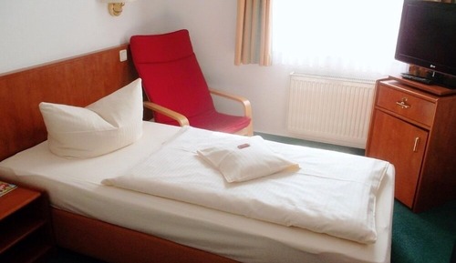 Standard Single Room