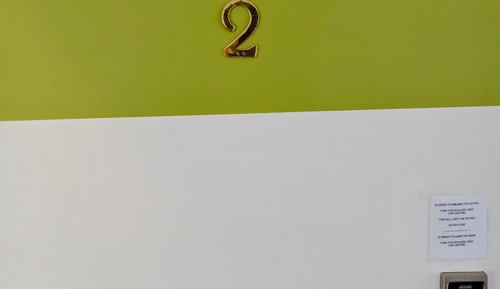 Standard Room, 1 King Bed, Private Bathroom, Lake View