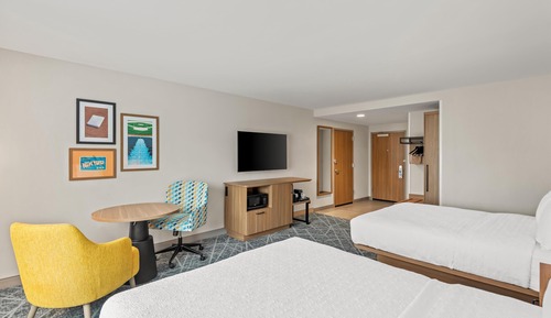 Room, 2 Queen Beds, Refrigerator