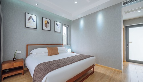 Suite, Garden View
