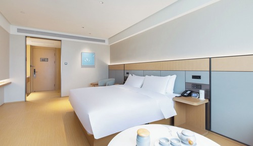 Business Double Room, City View