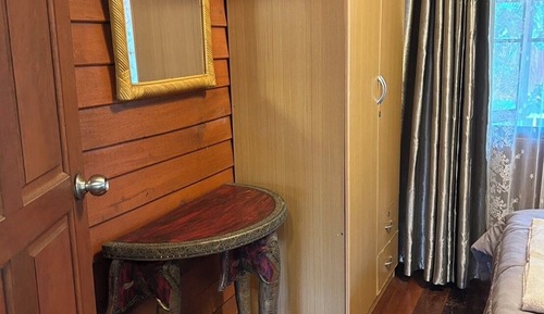 Classic House, Balcony, Garden View