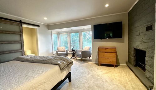 Luxury Condo, 2 Bedrooms, Hot Tub, Mountain View (West Pointe)