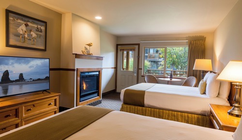 Classic Studio, 2 Queen Beds (1st Floor, Pet-friendly with fee)