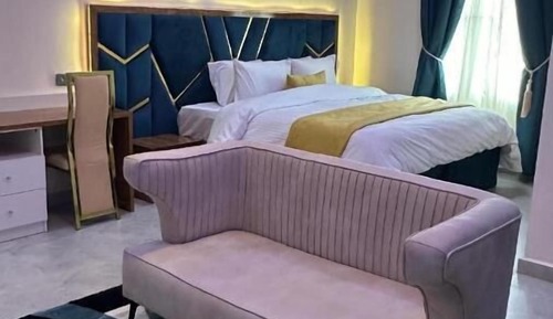 Deluxe Room, City View