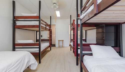1 Single Bed in a Shared Dormitory of 7 Beds (Dorm #10)