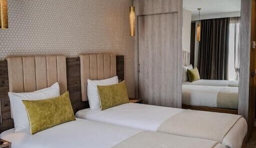 Double or Twin Room with Garden View
