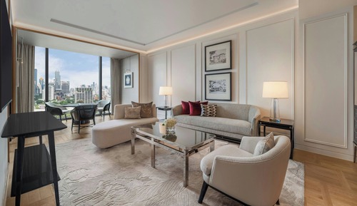 Suite, 1 King Bed, Non Smoking, Park View (Balcony)